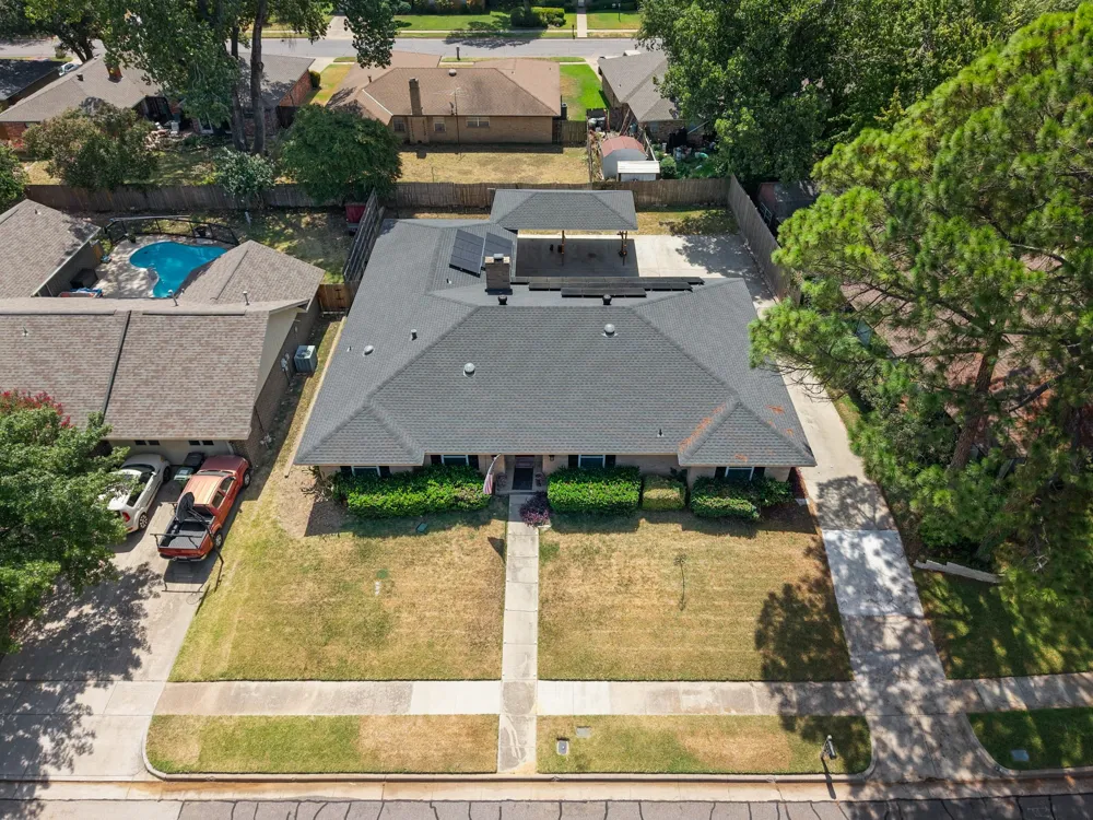 1807 Holm Oak Street Arlington, TX 76012