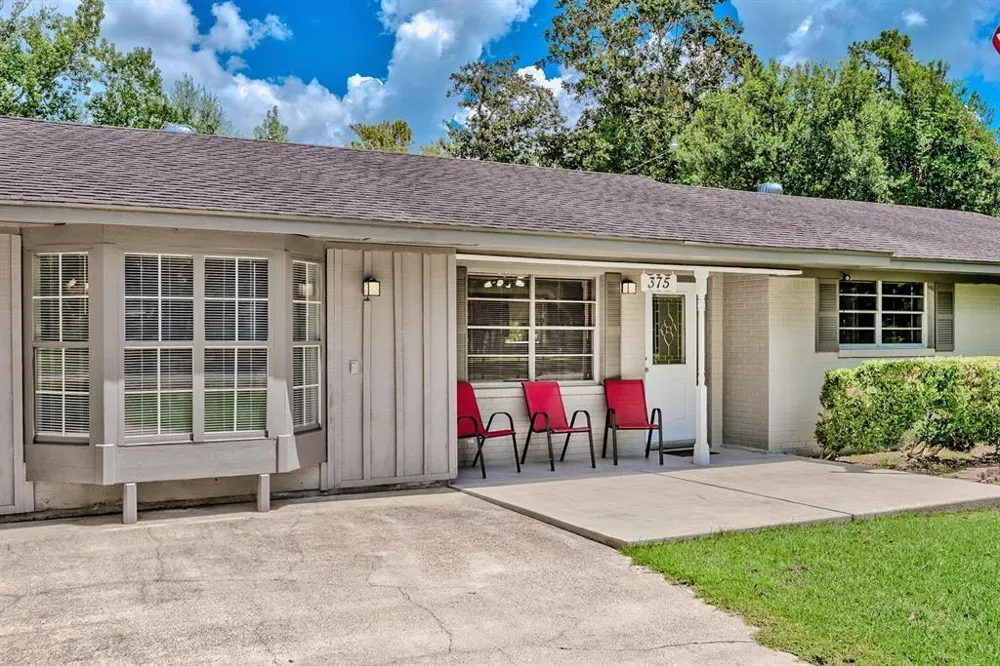 375 Neel Avenue Lumberton, TX 77657