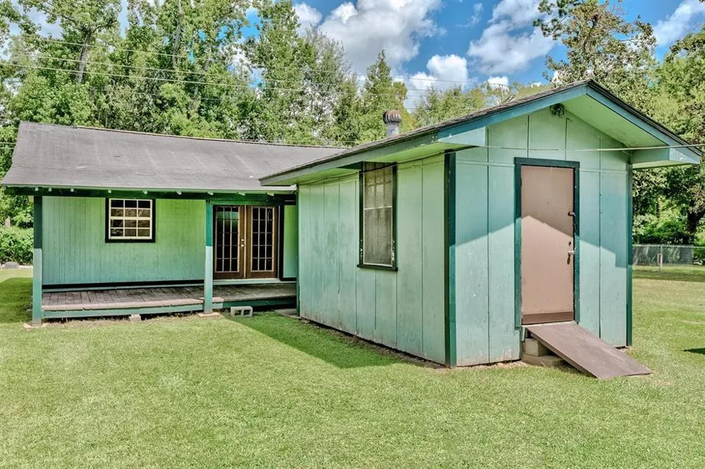 375 Neel Avenue Lumberton, TX 77657