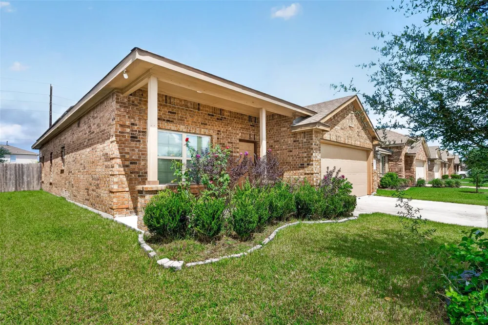 8126 Oakleaf Meadow Court Rosharon, TX 77583