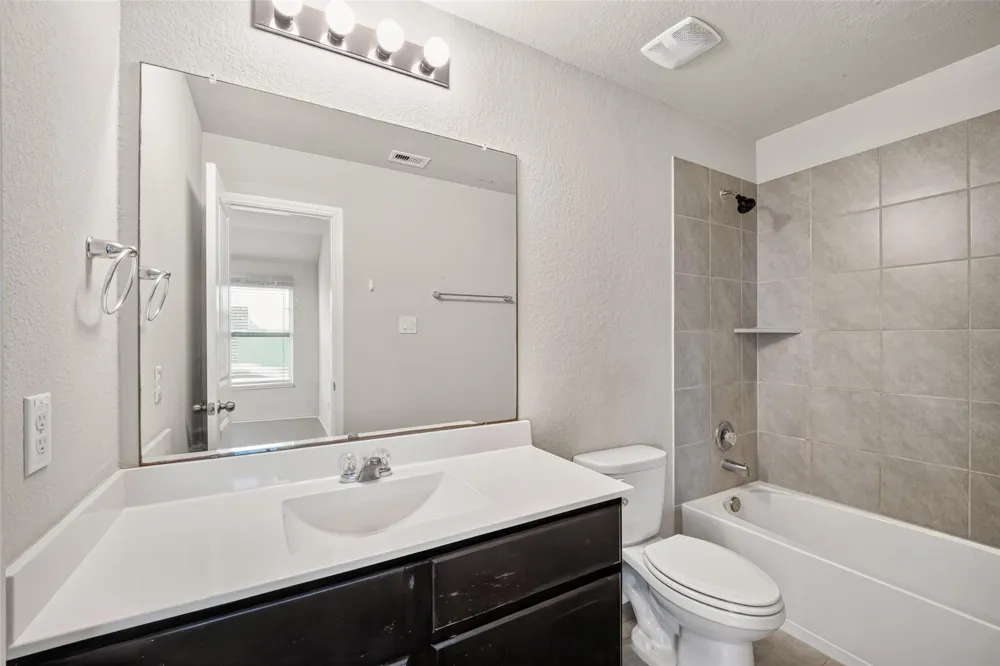 8126 Oakleaf Meadow Court Rosharon, TX 77583