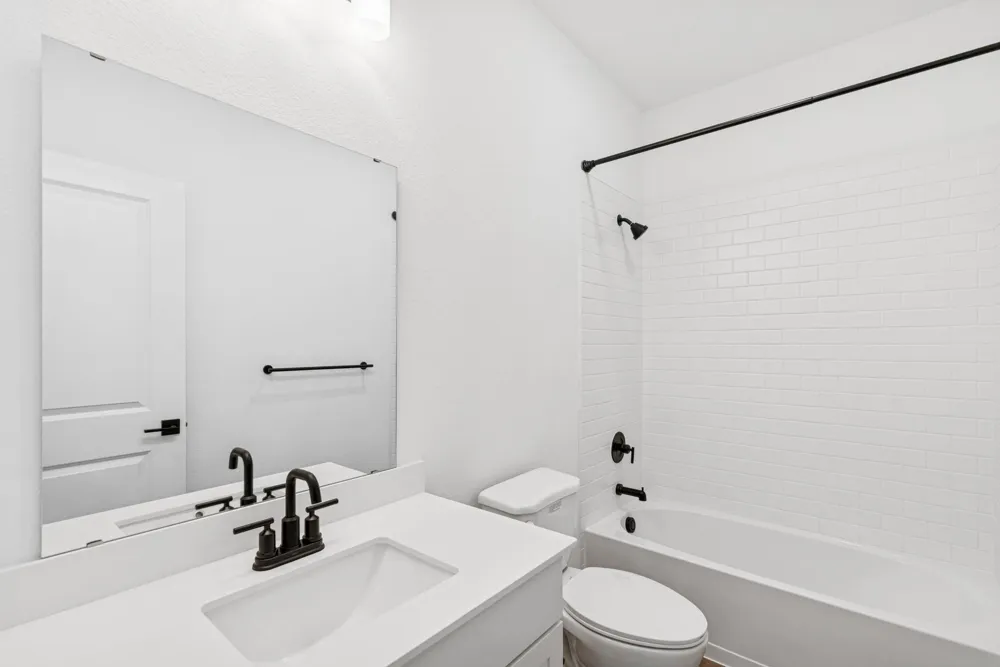 12107 St Augustine Drive Mont Belvieu, TX 77535
