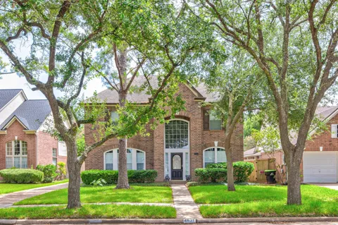 4631 Forest Home Drive