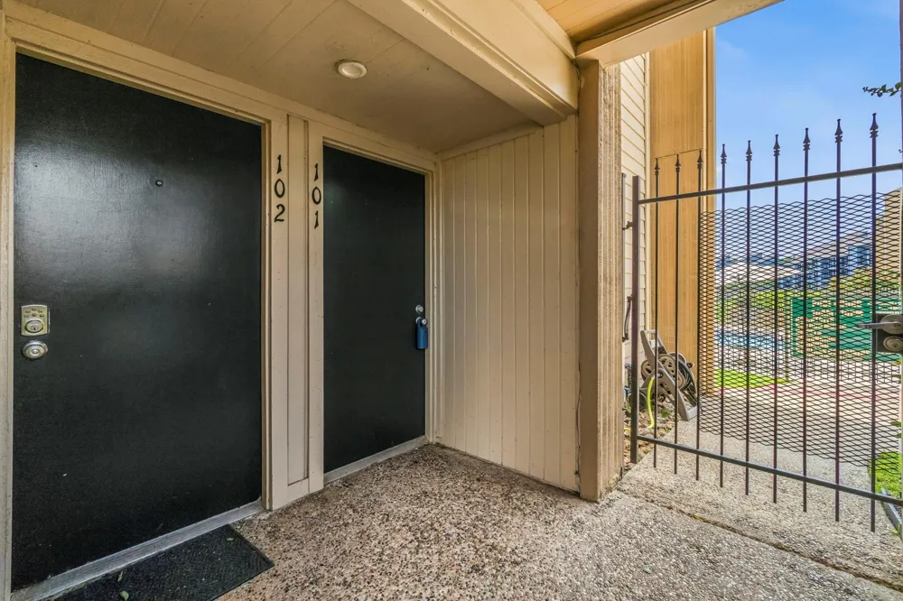 12600 Melville Drive #102A Montgomery, TX 77356