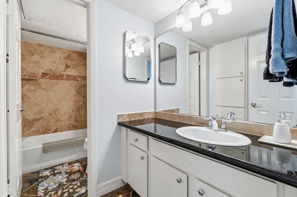 12600 Melville Drive #102A Montgomery, TX 77356