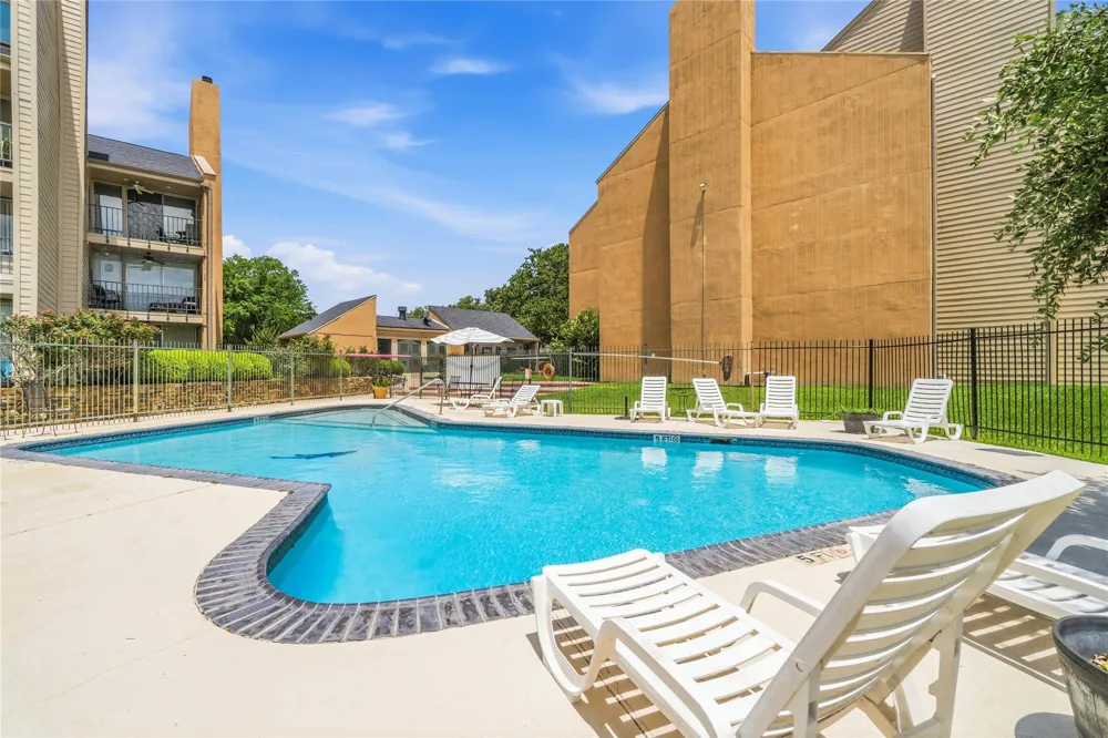 12600 Melville Drive #102A Montgomery, TX 77356