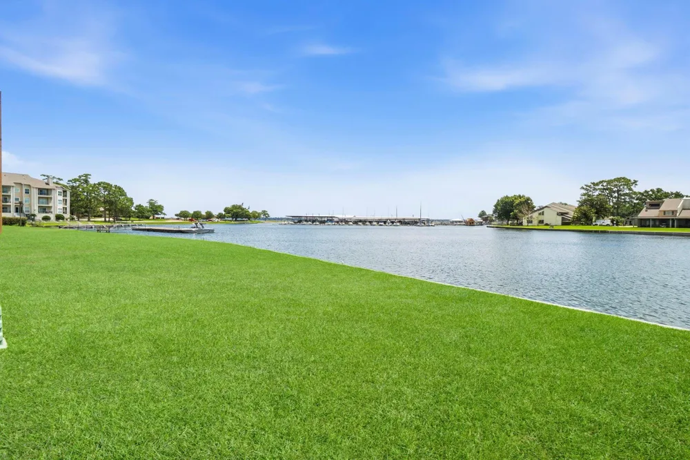 12600 Melville Drive #102A Montgomery, TX 77356
