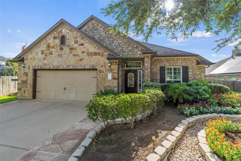 21735 E Carolina Green Drive