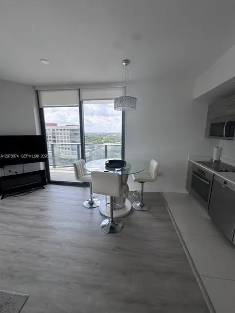 121 NE 34th St #1001 Miami, FL 33137