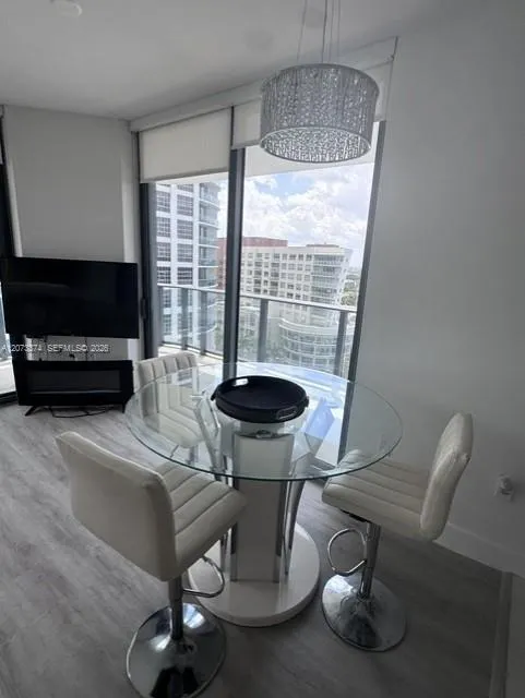 121 NE 34th St #1001 Miami, FL 33137