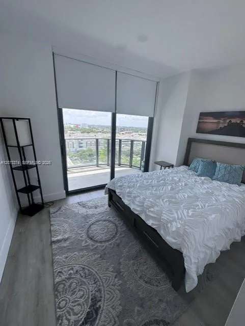 121 NE 34th St #1001 Miami, FL 33137