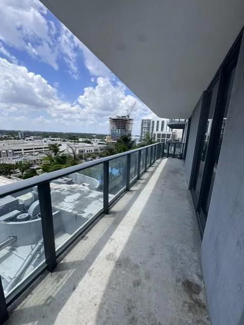 121 NE 34th St #1001 Miami, FL 33137