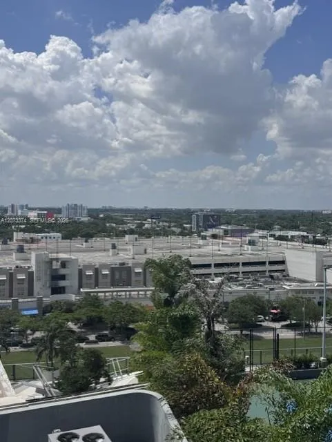 121 NE 34th St #1001 Miami, FL 33137