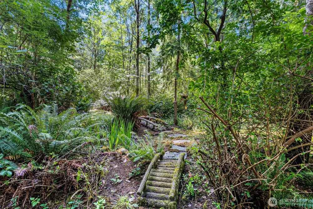 4881 Lone Bear Lane SW Port Orchard, WA 98367