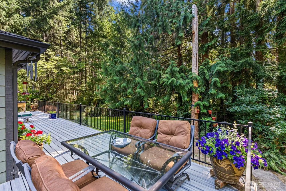 4881 Lone Bear Lane SW Port Orchard, WA 98367