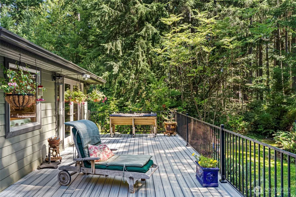 4881 Lone Bear Lane SW Port Orchard, WA 98367