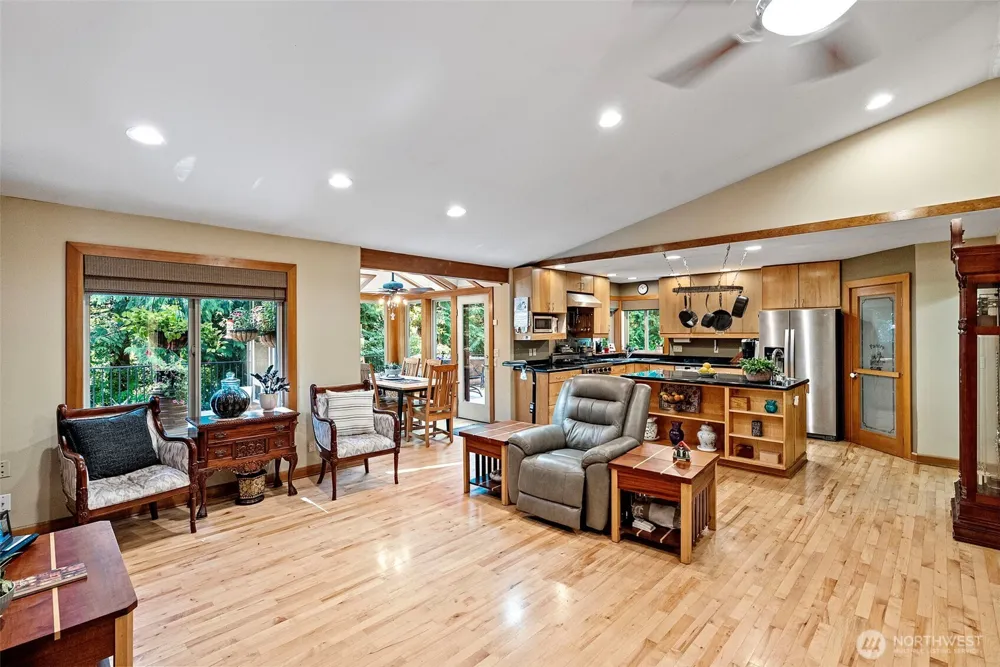 4881 Lone Bear Lane SW Port Orchard, WA 98367