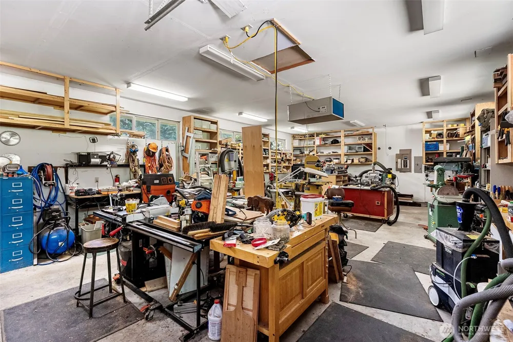 4881 Lone Bear Lane SW Port Orchard, WA 98367