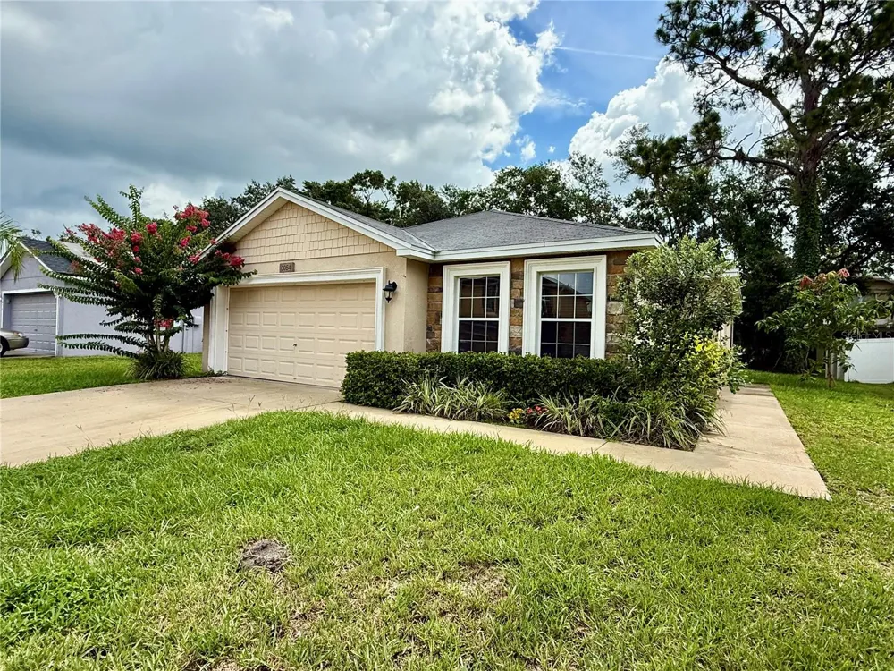 6054 MERRIFIELD DRIVE Zephyrhills, FL 33541