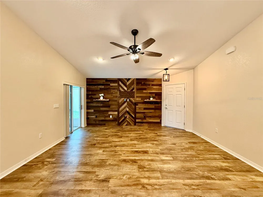 6054 MERRIFIELD DRIVE Zephyrhills, FL 33541