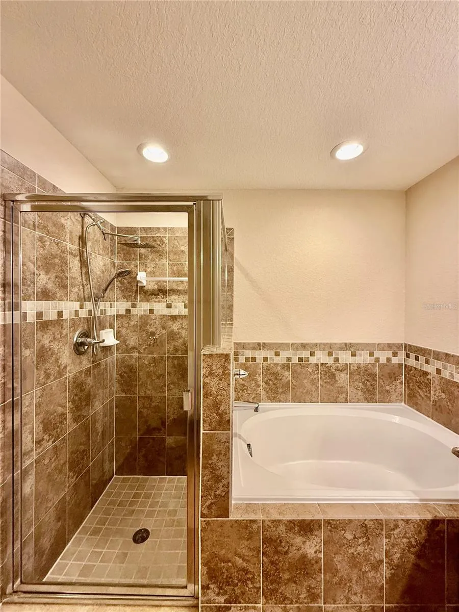 6054 MERRIFIELD DRIVE Zephyrhills, FL 33541