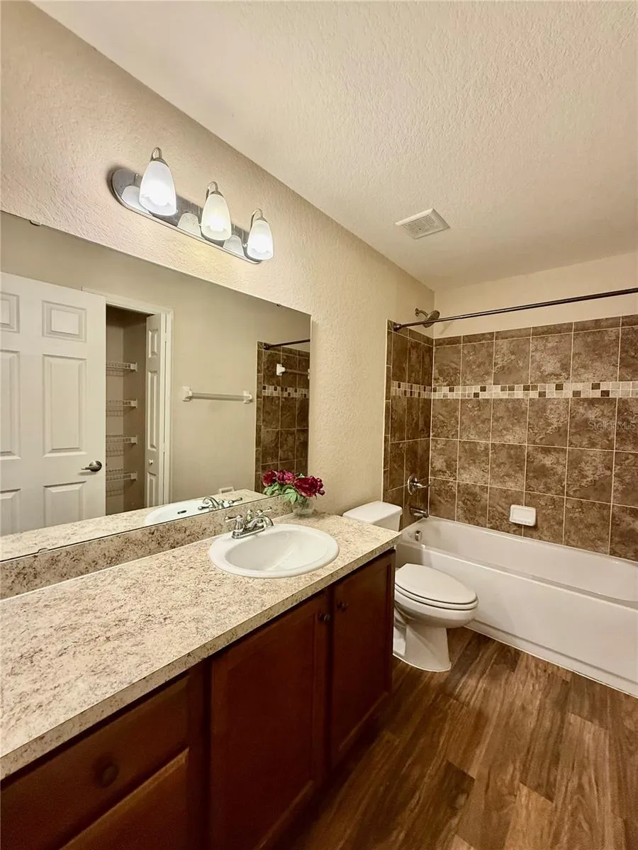 6054 MERRIFIELD DRIVE Zephyrhills, FL 33541