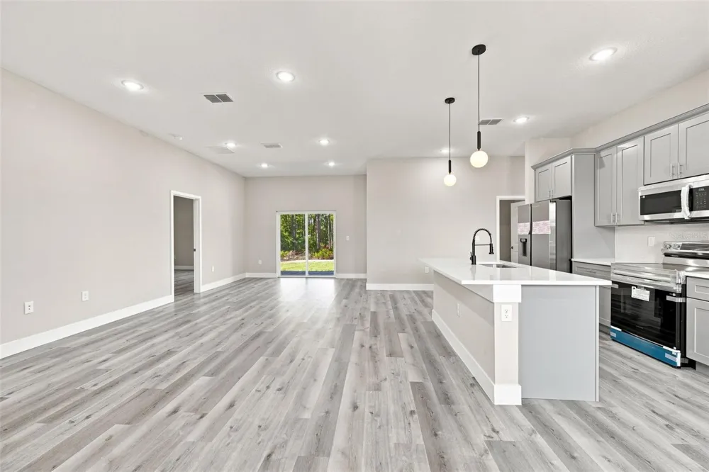 748 MARION OAKS MANOR ocala, FL 34473