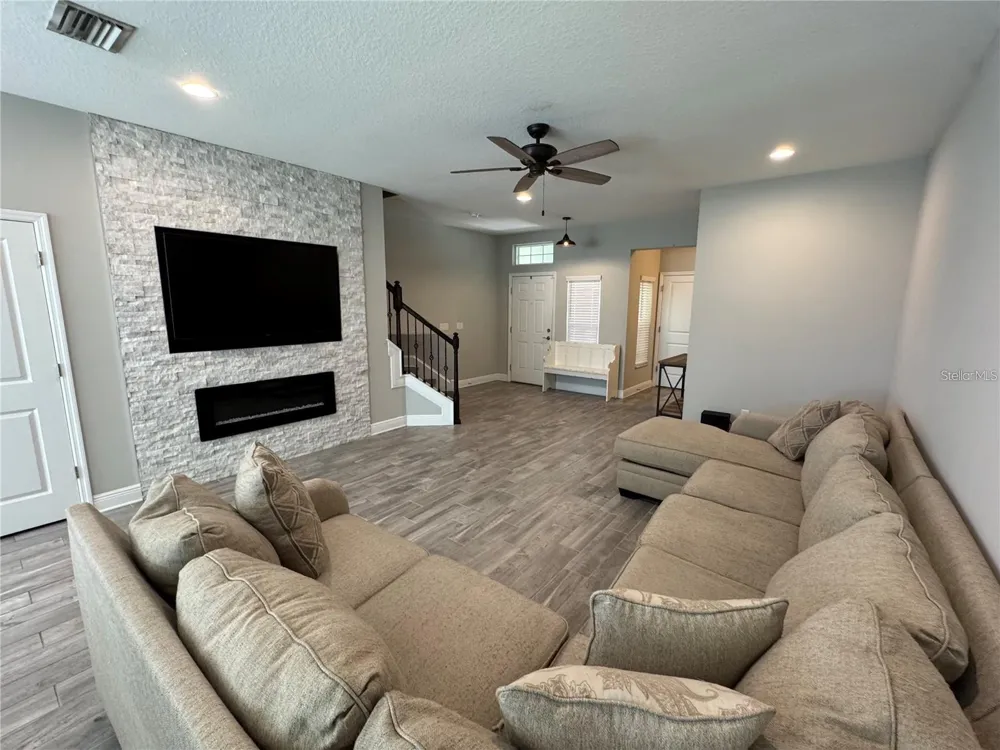 5122 78TH ST CIRCLE E Bradenton, FL 34203