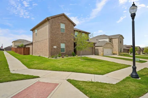 728 Fueller Drive