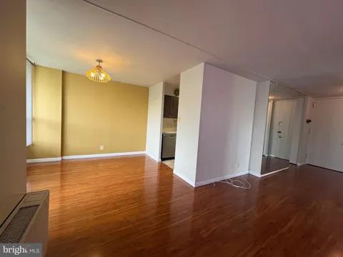 3600 CONSHOHOCKEN AVENUE #512