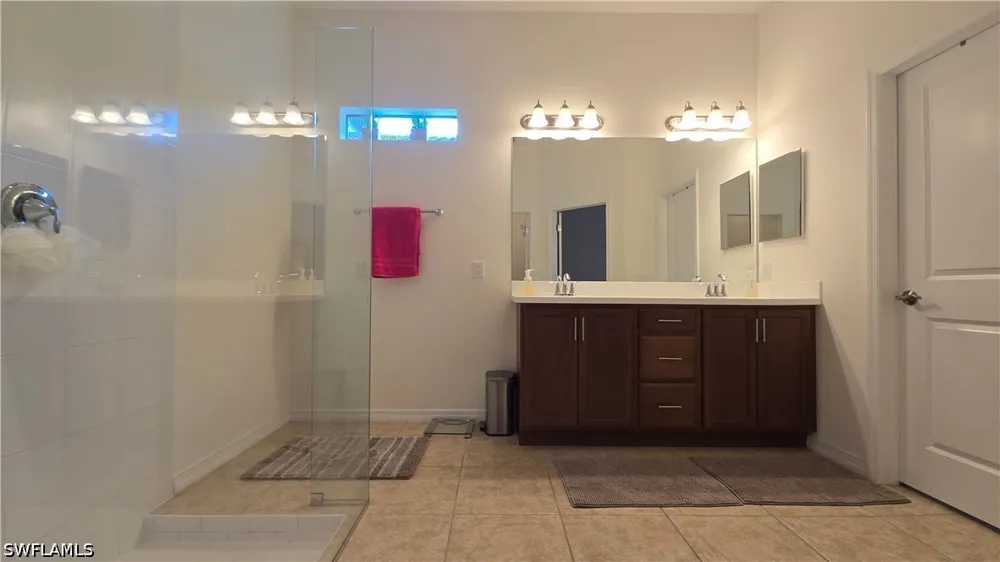 Bismark Way Naples, FL 34119