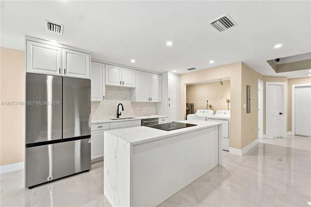 9939 W Atlantic Blvd #9939 Coral Springs, FL 33071