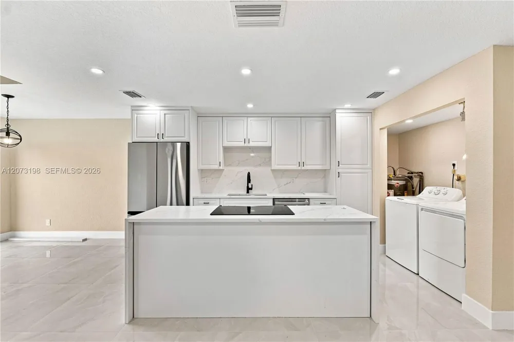 9939 W Atlantic Blvd #9939 Coral Springs, FL 33071