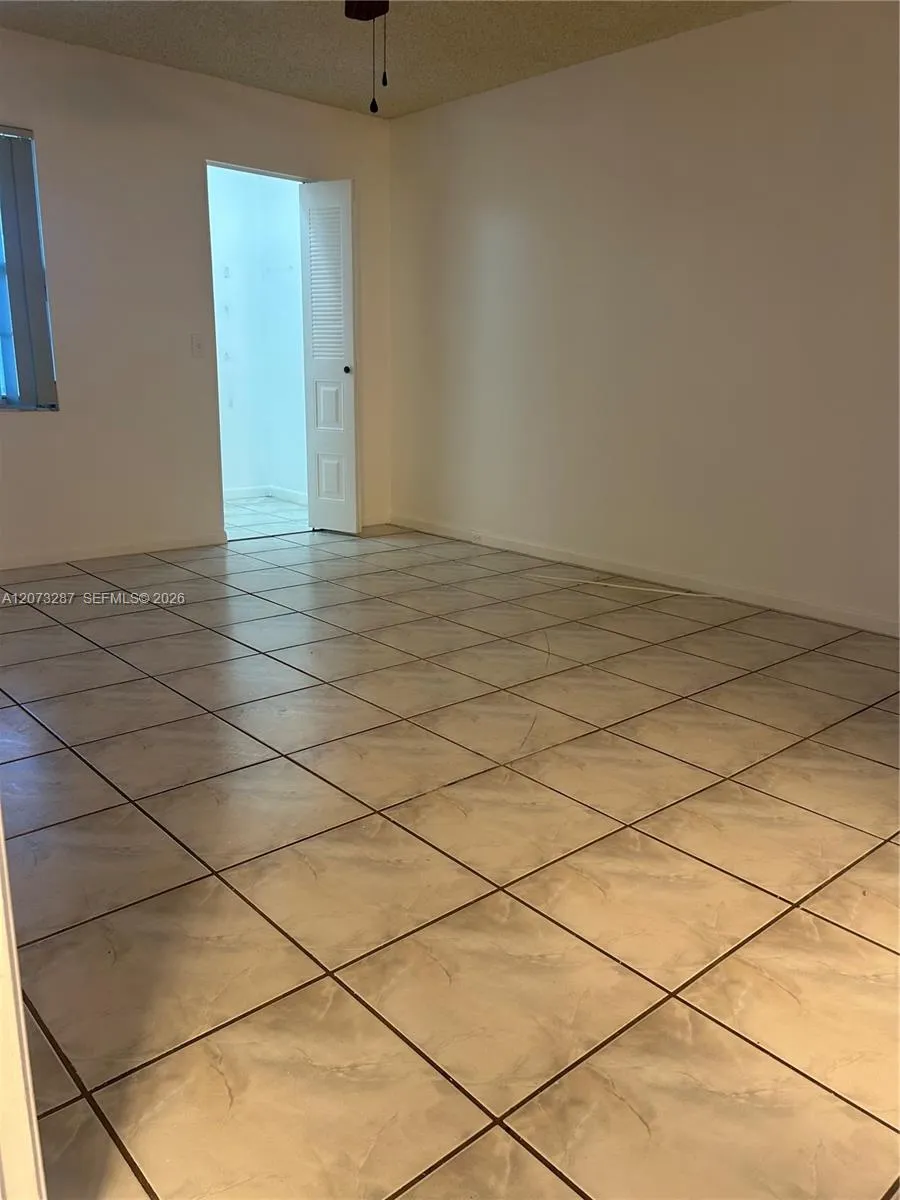 1401 SW 134th Way #109C Pembroke Pines, FL 33027