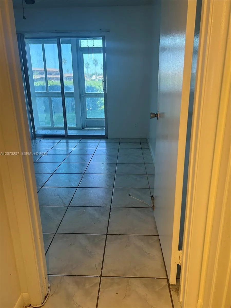 1401 SW 134th Way #109C Pembroke Pines, FL 33027