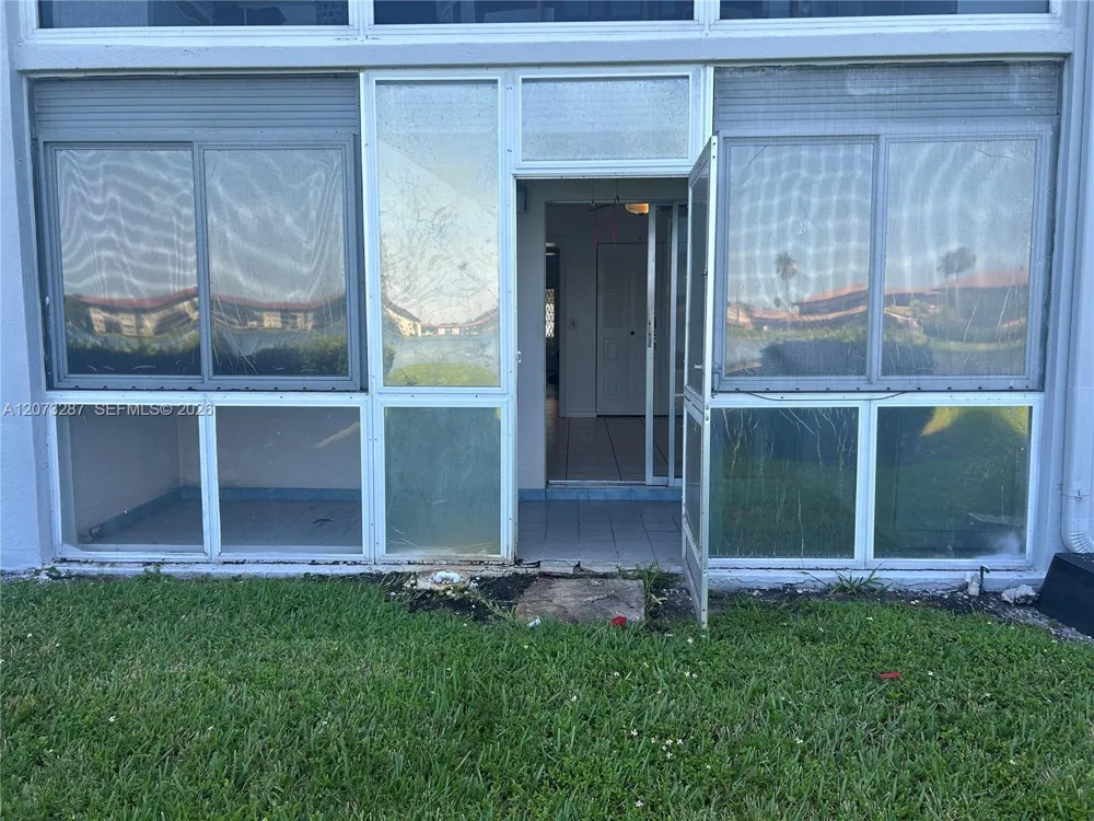 1401 SW 134th Way #109C Pembroke Pines, FL 33027