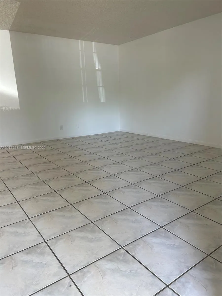 1401 SW 134th Way #109C Pembroke Pines, FL 33027