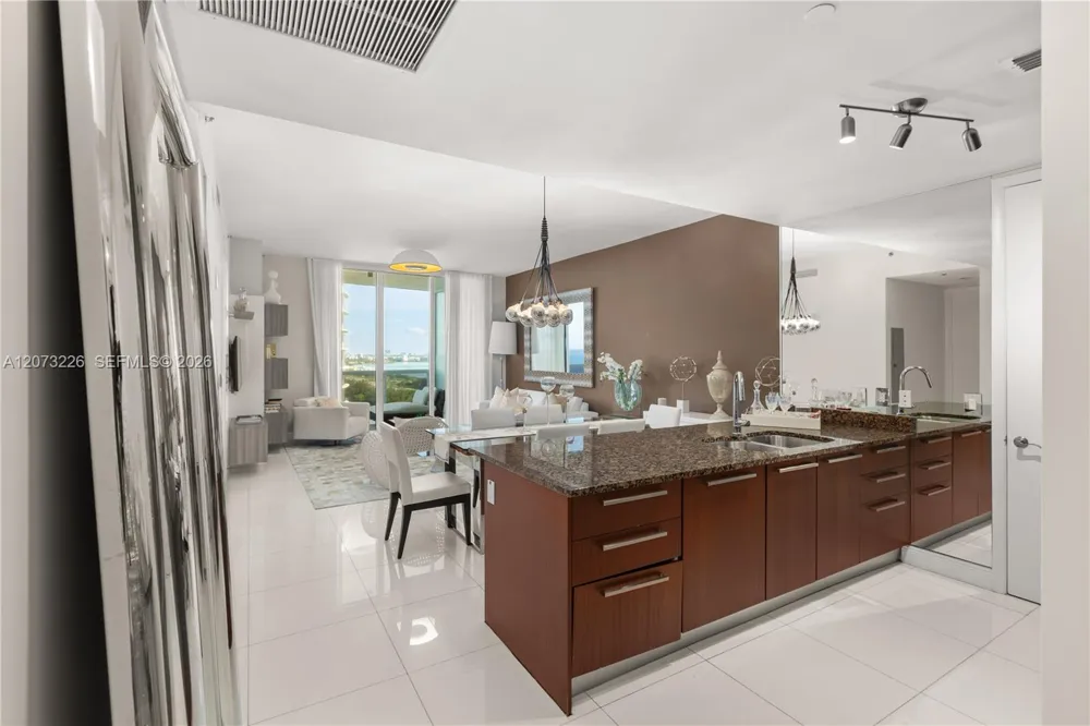 15811 Collins Ave #1702 Sunny Isles Beach, FL 33160