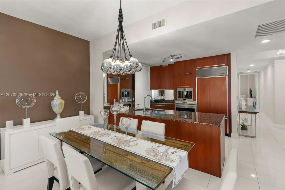 15811 Collins Ave #1702 Sunny Isles Beach, FL 33160