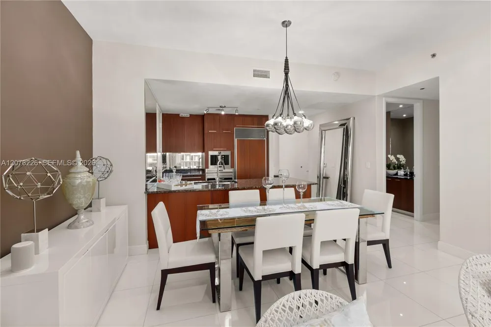 15811 Collins Ave #1702 Sunny Isles Beach, FL 33160