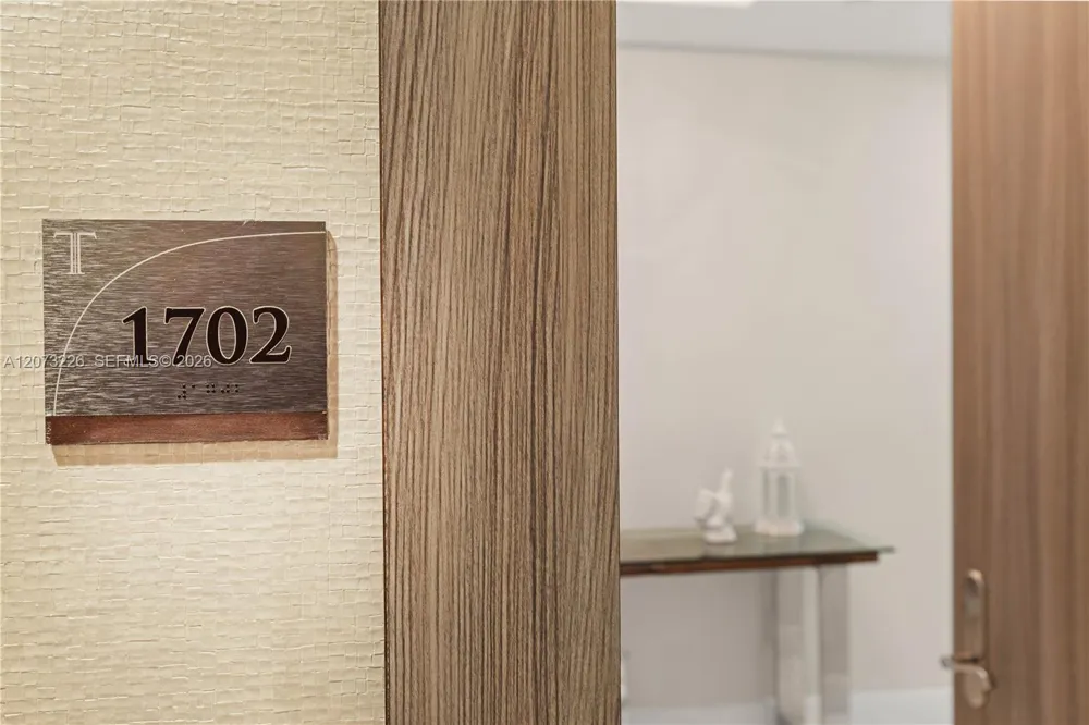 15811 Collins Ave #1702 Sunny Isles Beach, FL 33160