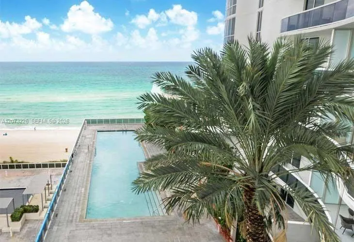 15811 Collins Ave #1702 Sunny Isles Beach, FL 33160