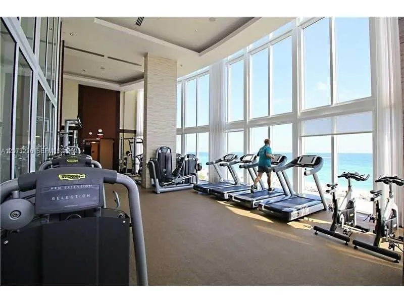 15811 Collins Ave #1702 Sunny Isles Beach, FL 33160