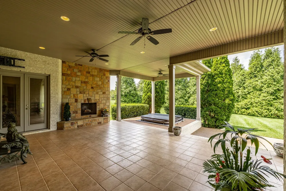 103 Tattnall Ct Gallatin, TN 37066