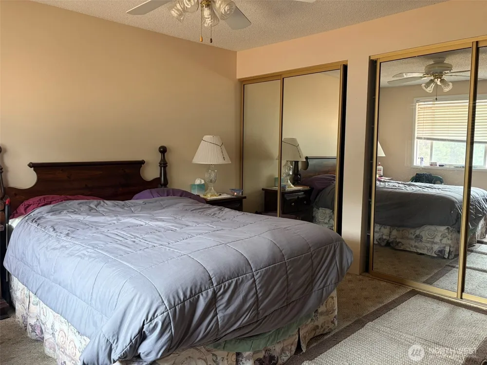 499 W 9th Street Republic, WA 99166