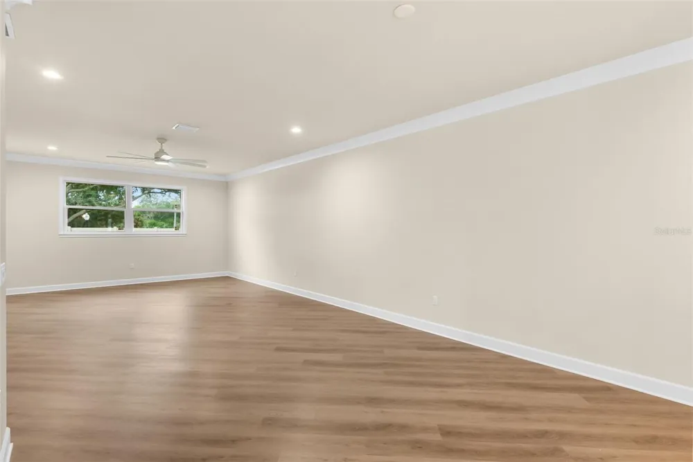 208 ATHENIAN WAY Tarpon Springs, FL 34689