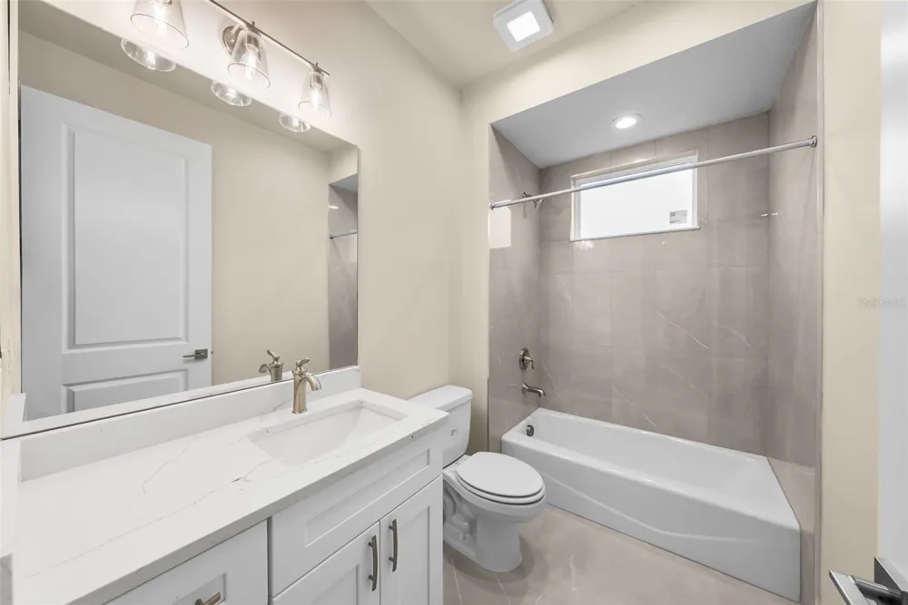 208 ATHENIAN WAY Tarpon Springs, FL 34689
