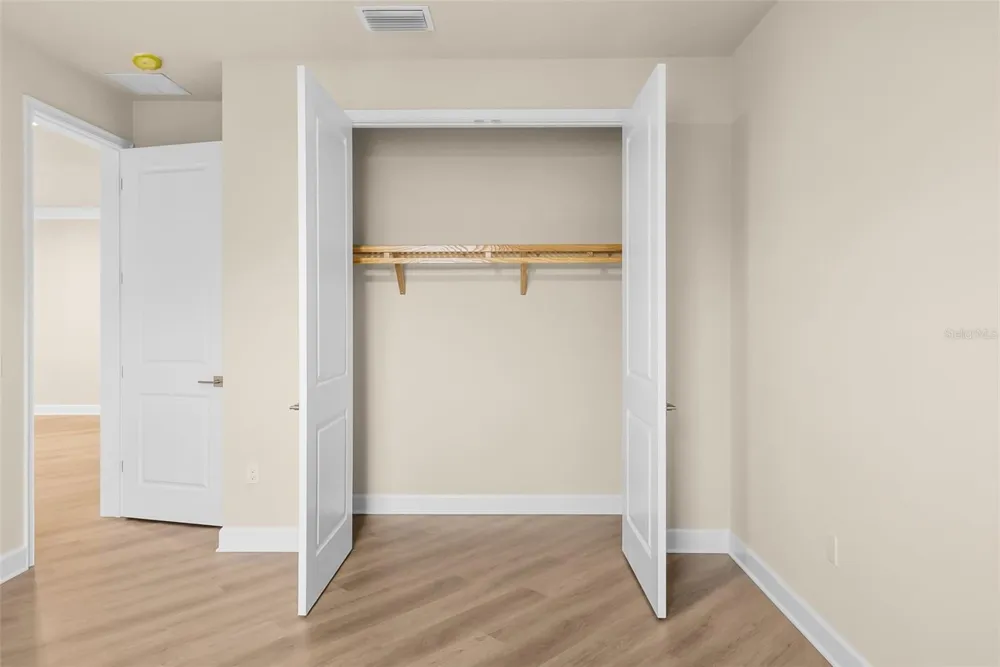 208 ATHENIAN WAY Tarpon Springs, FL 34689