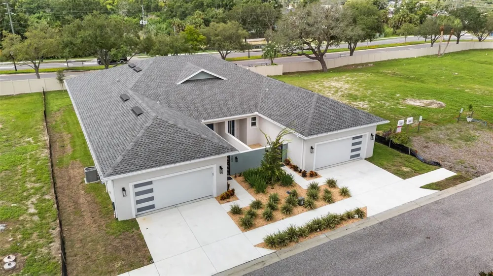 208 ATHENIAN WAY Tarpon Springs, FL 34689