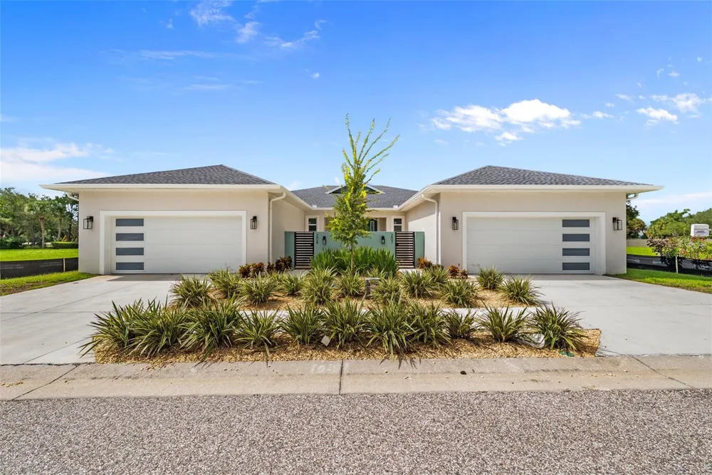 208 ATHENIAN WAY Tarpon Springs, FL 34689